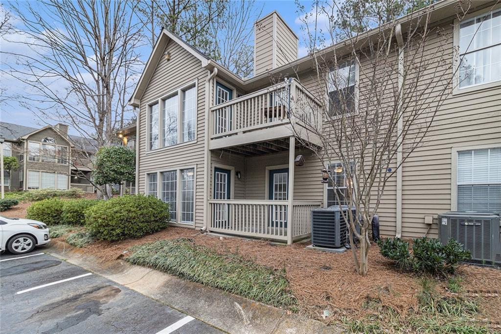 2002 Country Park Drive SE