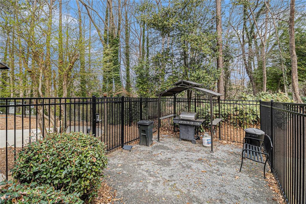 2002 Country Park Drive, Smyrna, Georgia image 27