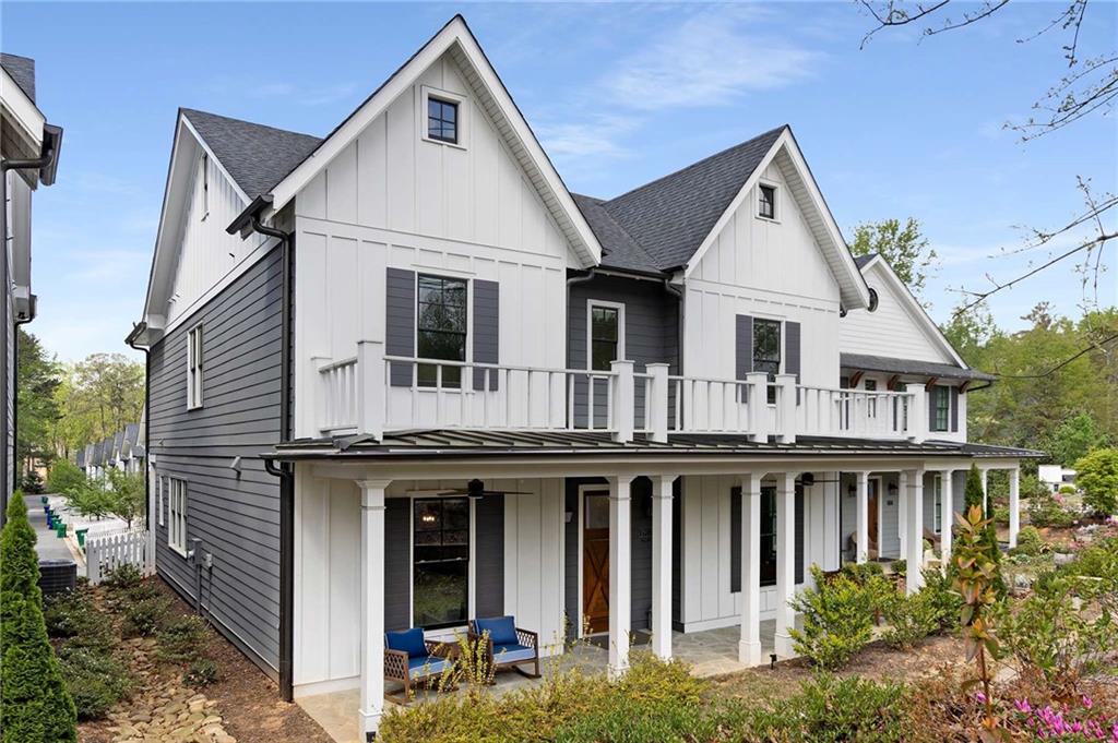 1911 Commons Circle, Brookhaven, Georgia image 2
