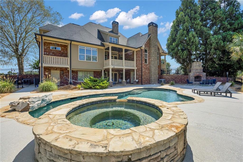 775 Jeff Cook Road