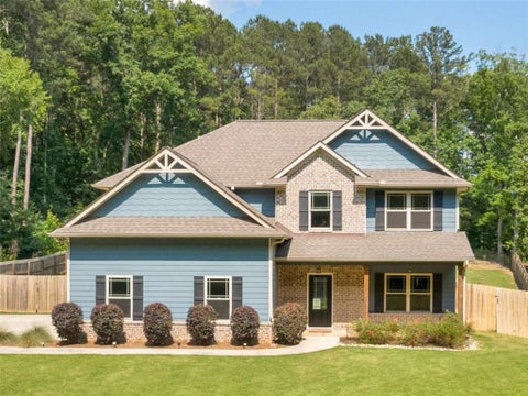 Homes For Sale - 146 Aubree Way<br/> Mcdonough, GA 30252