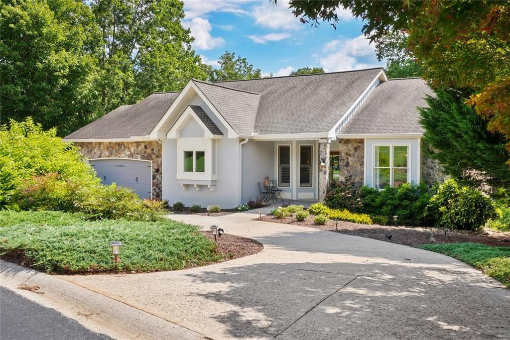 501 Granny Smith Circle