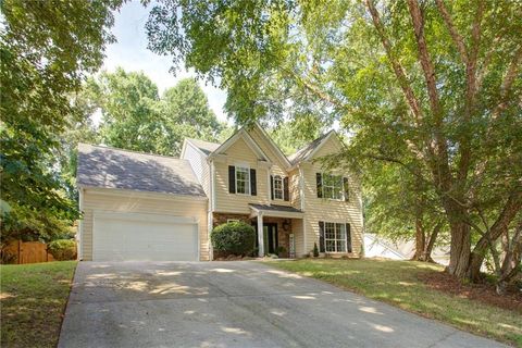 Homes For Sale - 5440 Tallantworth Crossing<br/> Cumming, GA 30040
