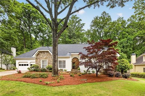Homes For Sale - 1835 Azalea Springs Trail<br/> Roswell, GA 30075