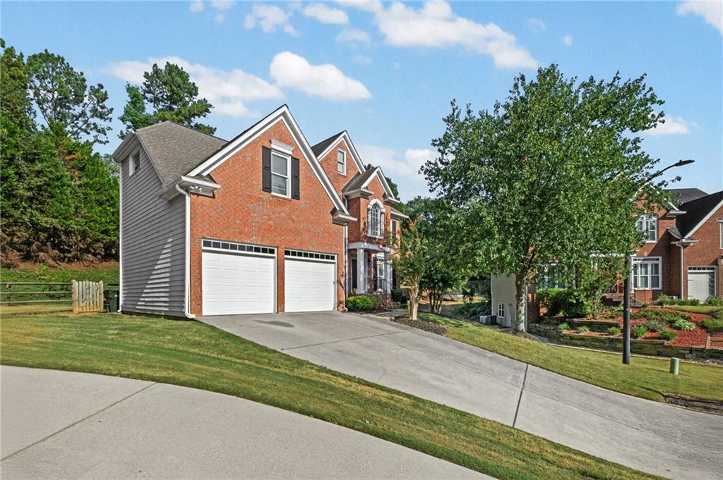 3524 Bonaire Bluff