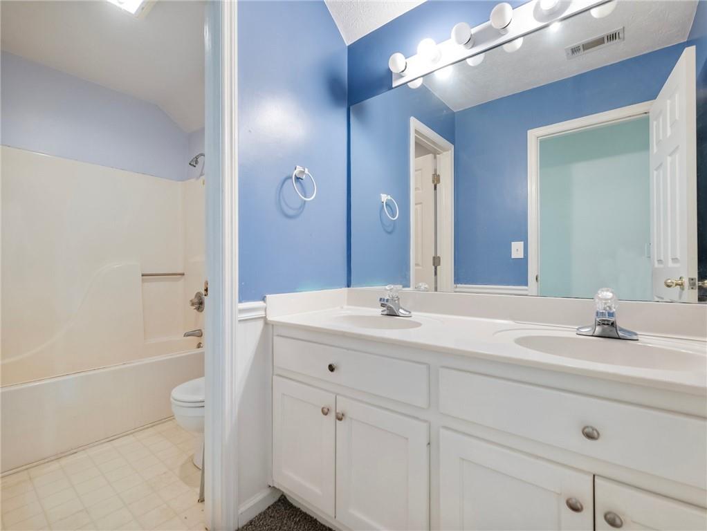 6212 Germantown Drive, Flowery Branch, Georgia image 35