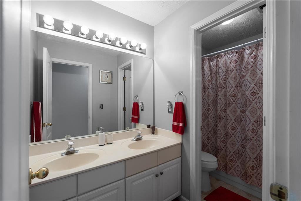 6972 Sandtown Lane, Stone Mountain, Georgia image 44