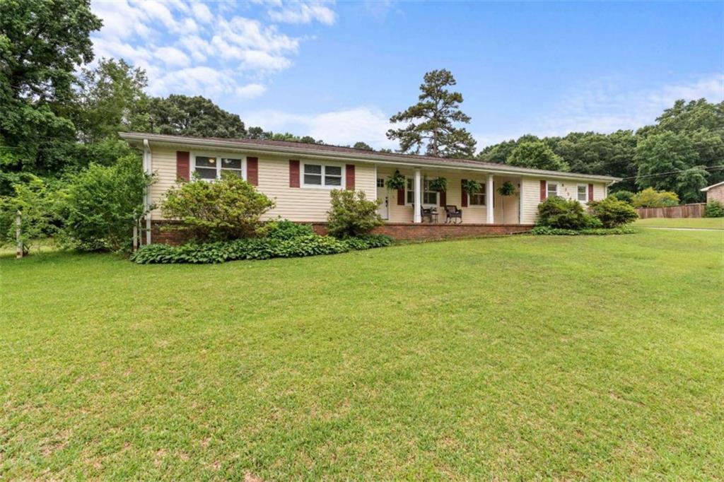 Photo 1 of 40 — 6326 South Skyline Drive, Douglasville, GA 30135