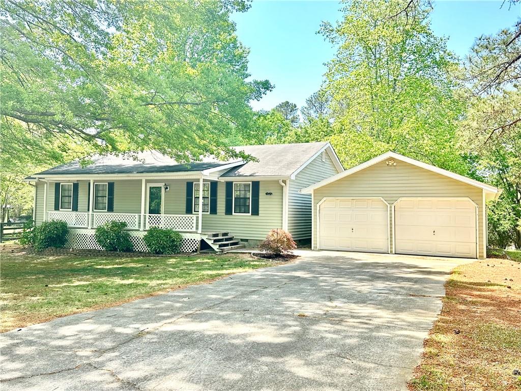 1836 Rainbow Lane, Powder Springs, Georgia image 2