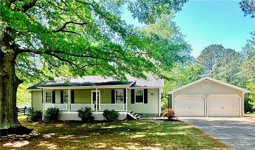 1836 Rainbow Lane, Powder Springs, Georgia image 1