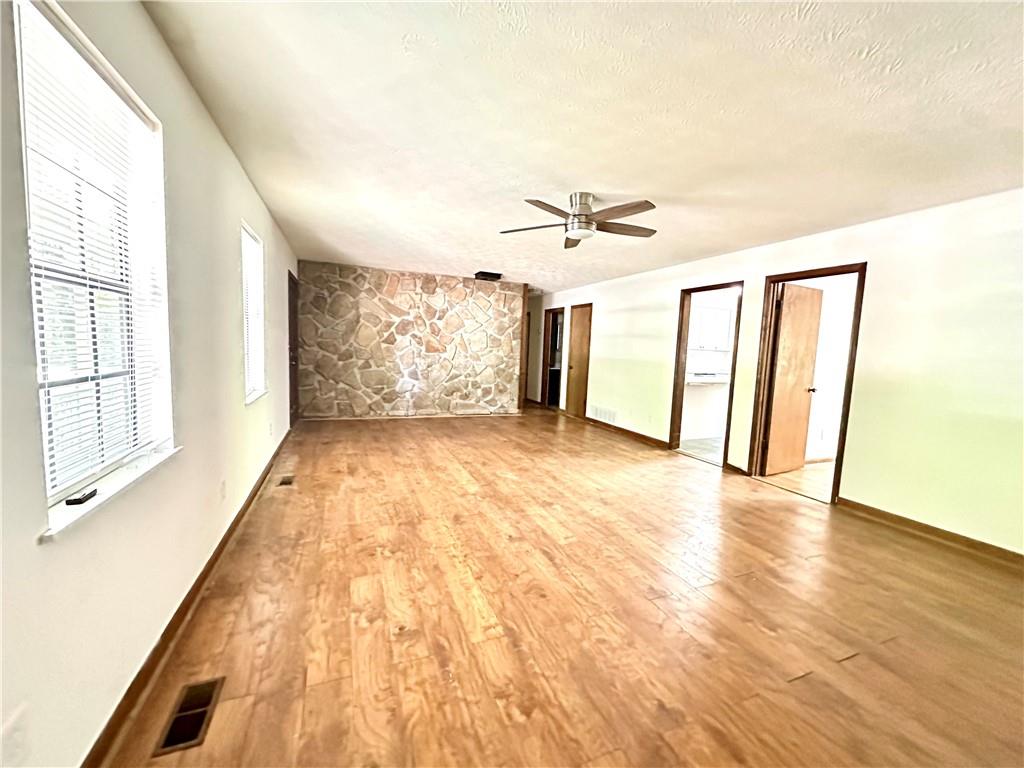 1836 Rainbow Lane, Powder Springs, Georgia image 6