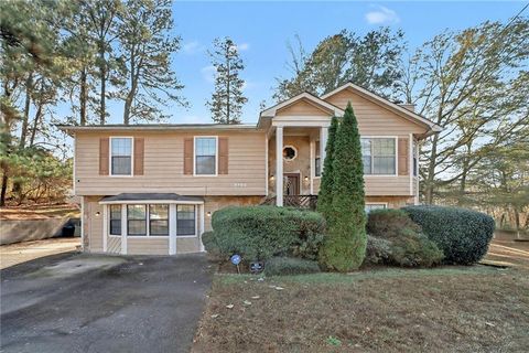 5925 Bretton Woods Drive Lithonia GA 30058