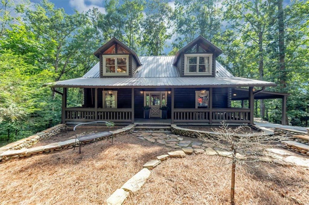 3318 FELICIA Court
