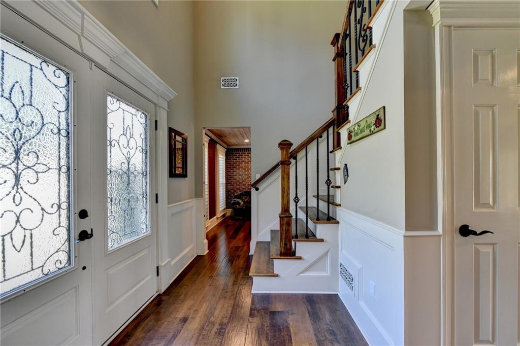 2105 Sandown Court