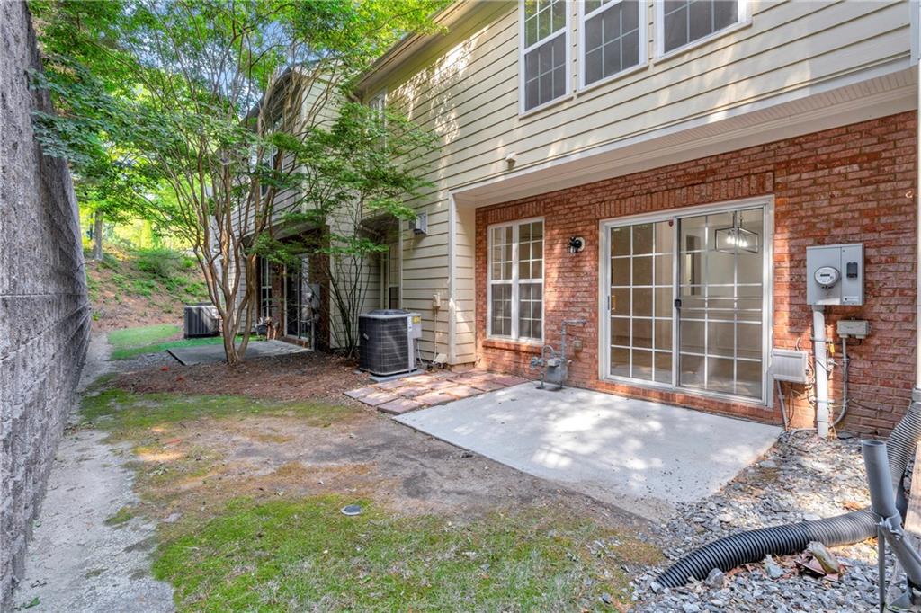 1804 Evadale Court 1