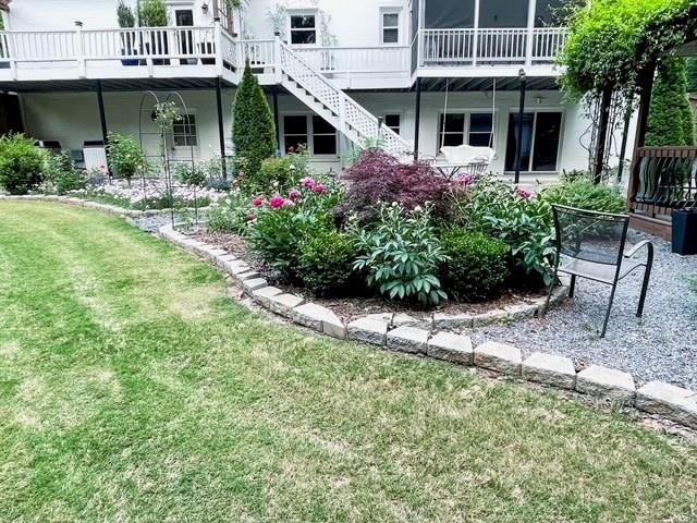 249 Woodlawn Drive NE