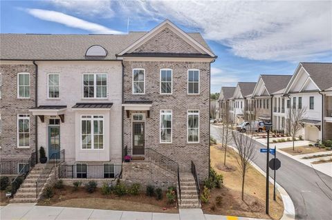 Townhouse For Sale - 4546 Watervale Way<br/> Peachtree Corners, GA 30092