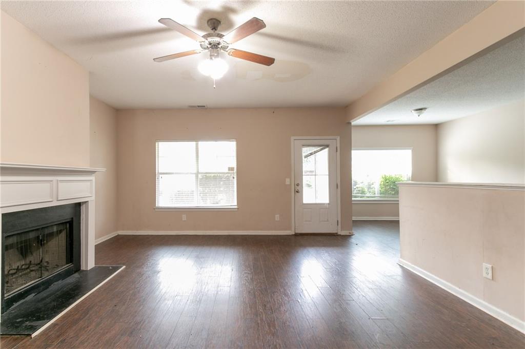 171 Stillwood Drive, Newnan, Georgia image 6