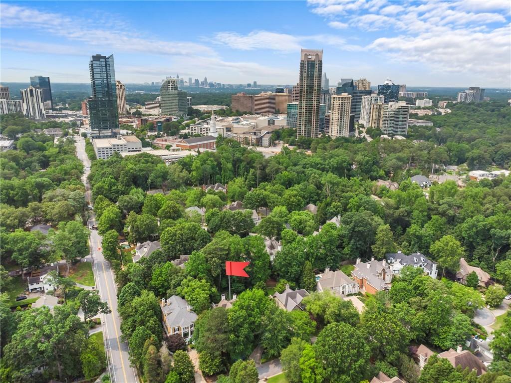 885 Carlton Ridge NE