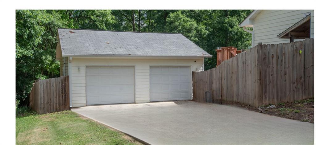 130 Country Side Drive