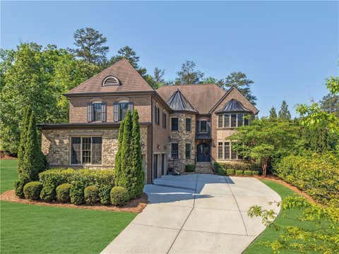 Homes For Sale - 215 Penrith Place<br/> Sandy Springs, GA 30350