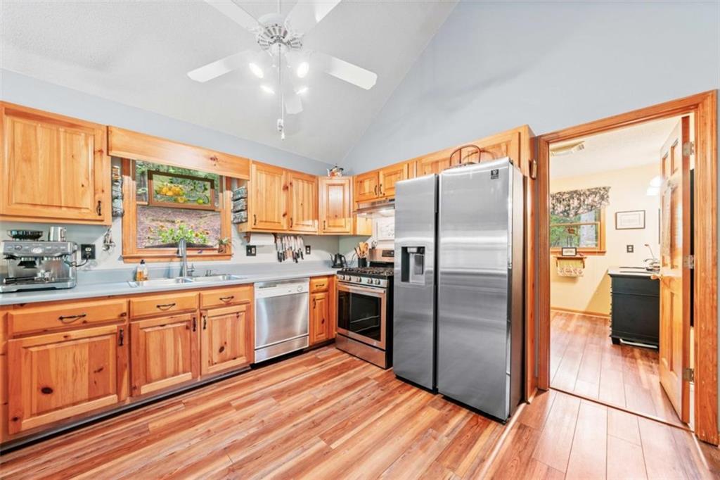 168 Spring Lake Drive, Ellijay, Georgia image 14