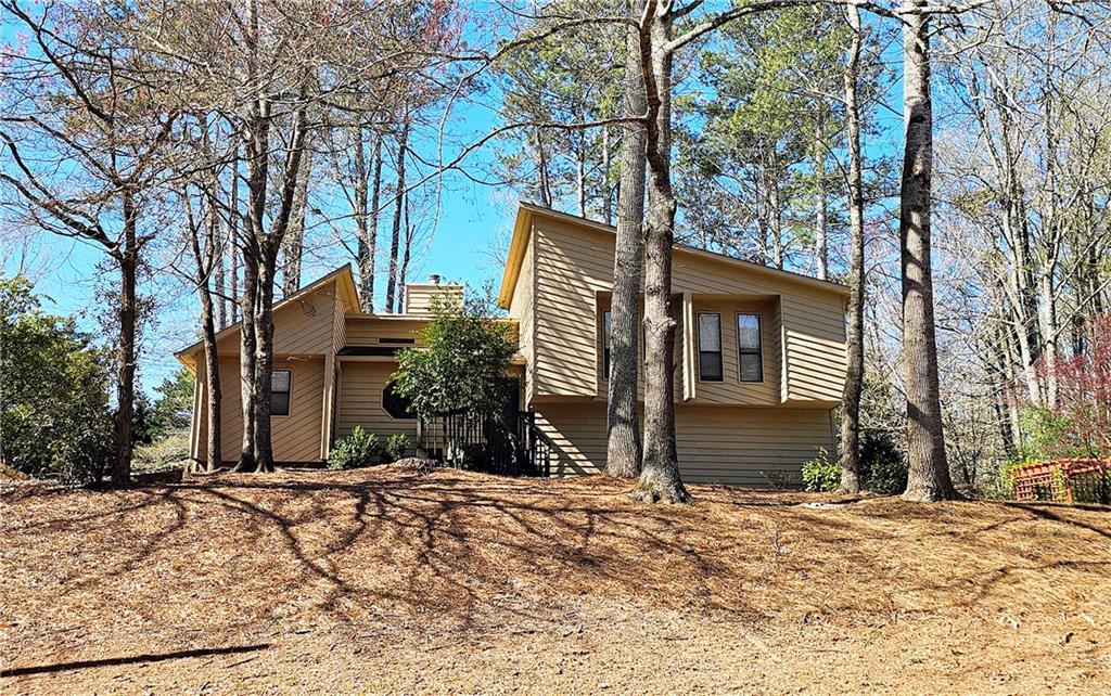4752 N Springs Road, Kennesaw, Georgia image 1