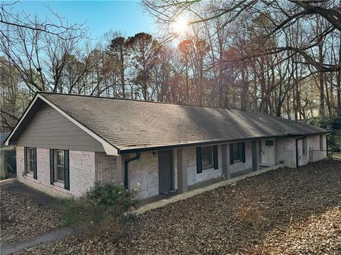 796 Wilson Circle SW Marietta GA 30064