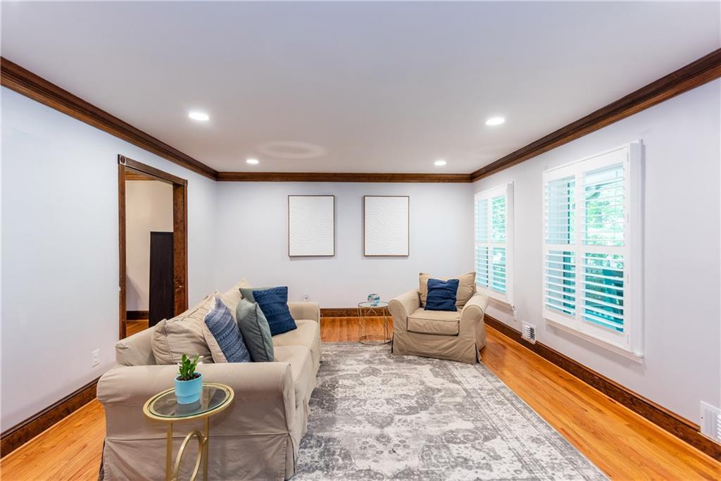 5023 Williamsport Drive