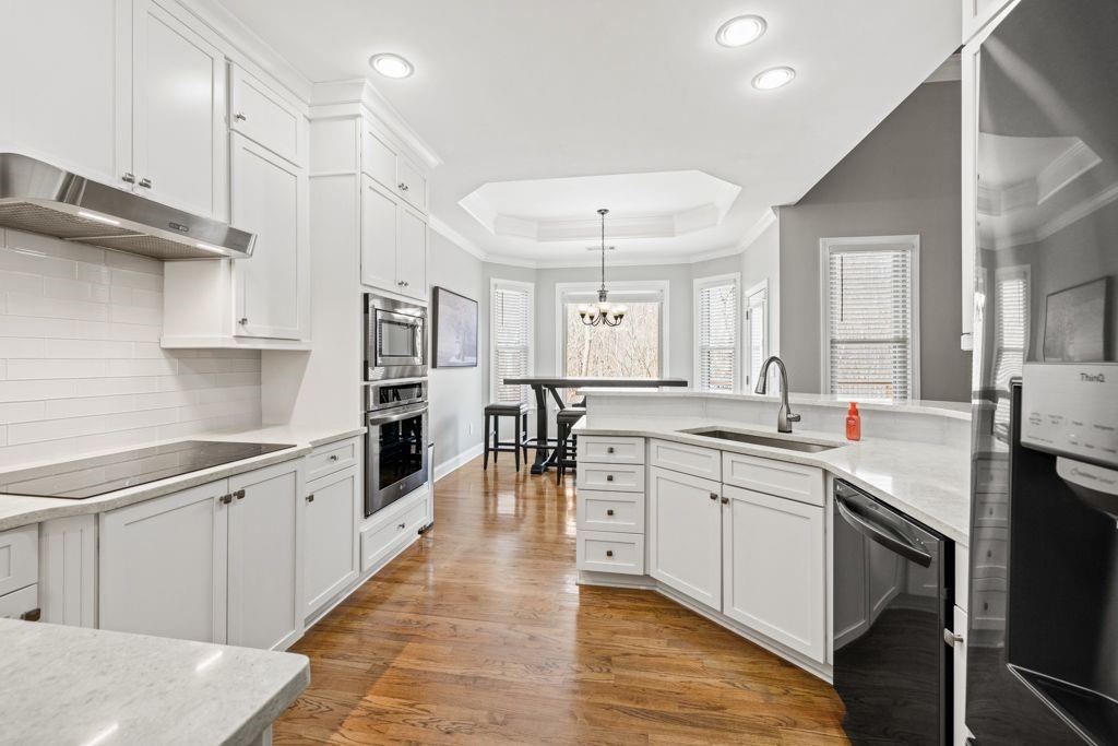 5853 Cliff Valley Way, Flowery Branch, Georgia image 13