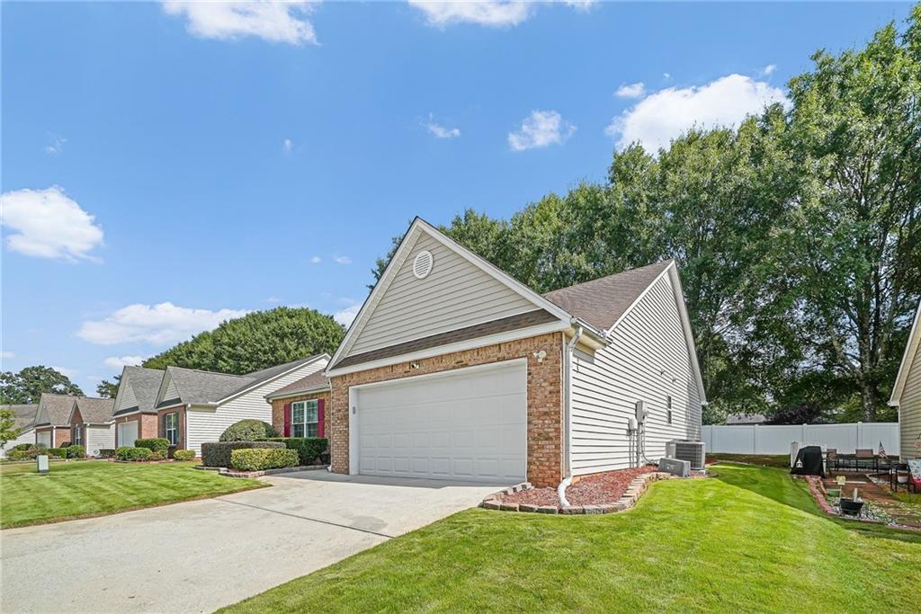 504 Mockingbird Lane