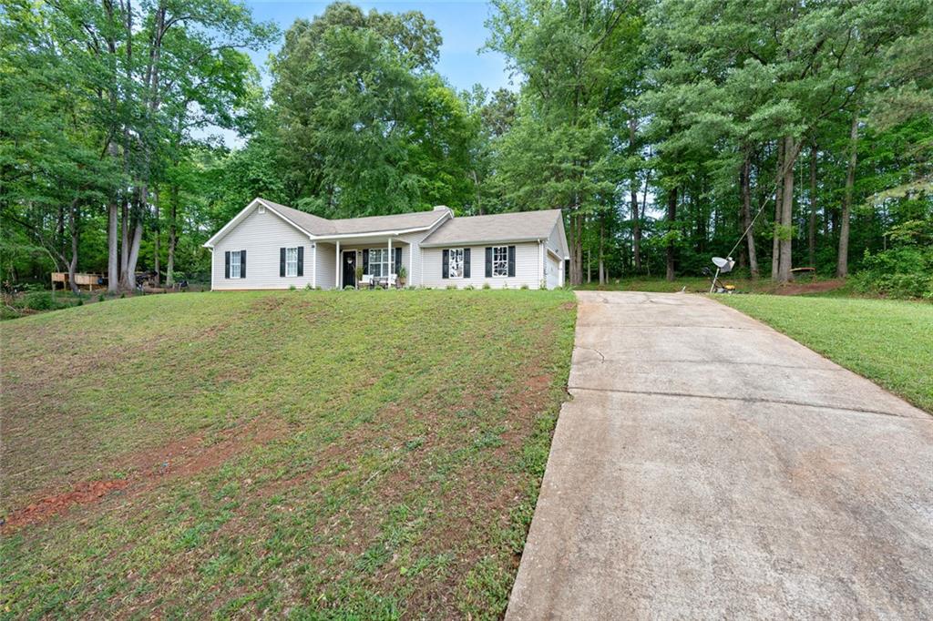 4355 Saddlewood Court, Gillsville, Georgia image 2