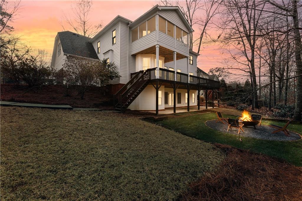 1561 Valley Reserve Court NW