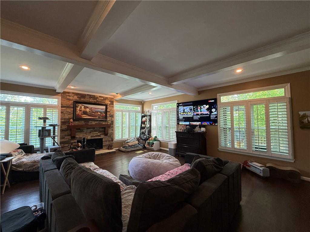 1110 Sheridan Way