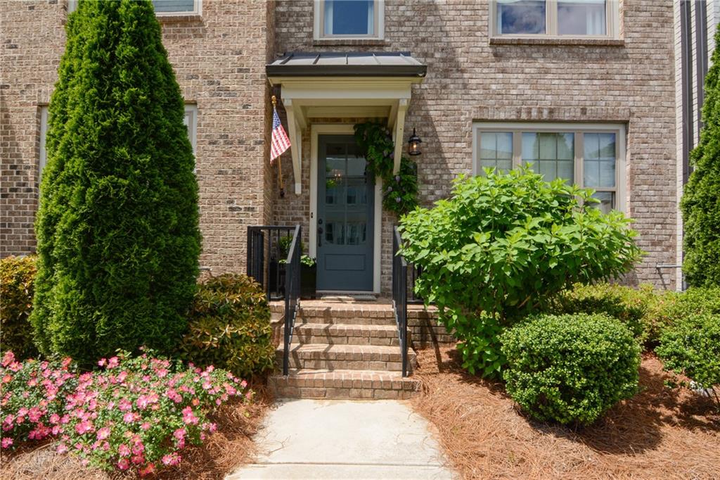 14 Lochurst Lane #153, Roswell, Georgia image 1