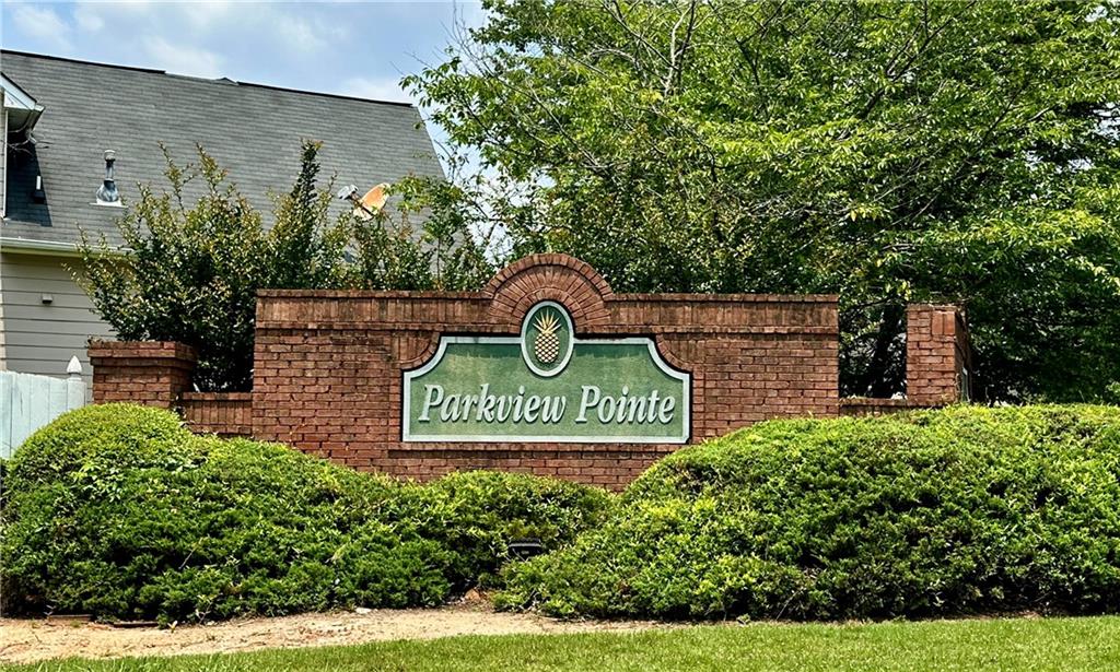 Parkview Pointe - Residential