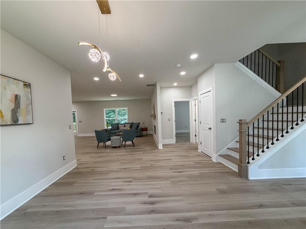 6104 Wandering Way