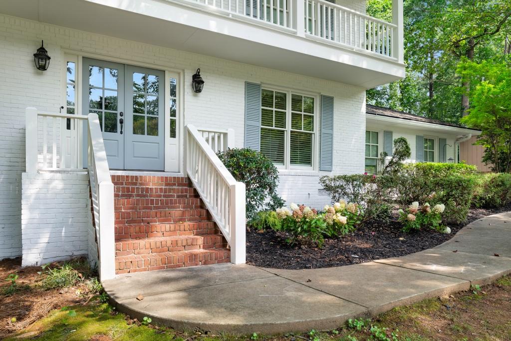 3432 Wynnton Drive NE