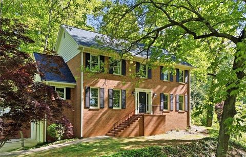 Homes For Sale - 297 Breeze Hill Lane<br/> Canton, GA 30114