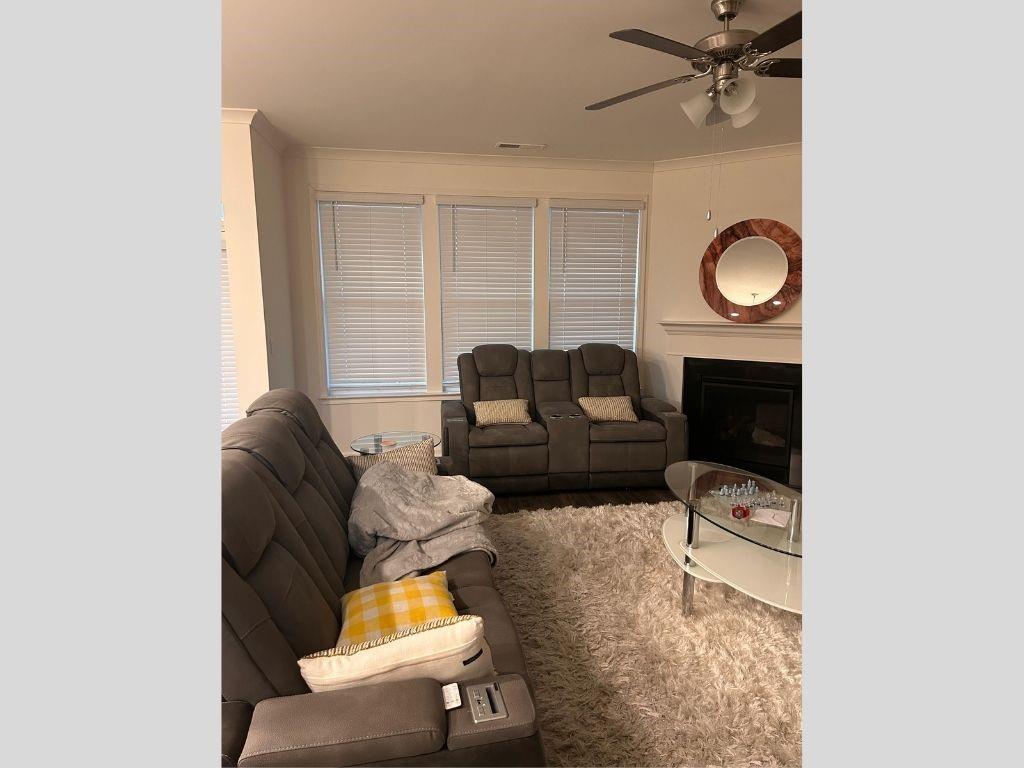 1120 Trident Maple Chase