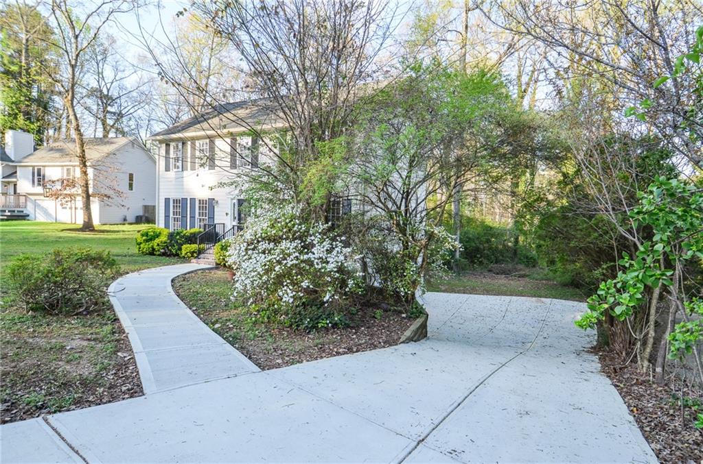 717 Hunt Station Drive