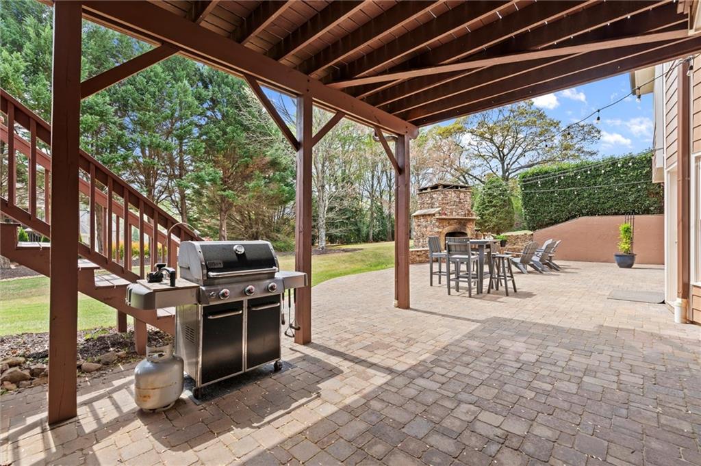 1060 Meadow Brook Drive, Woodstock, Georgia image 42