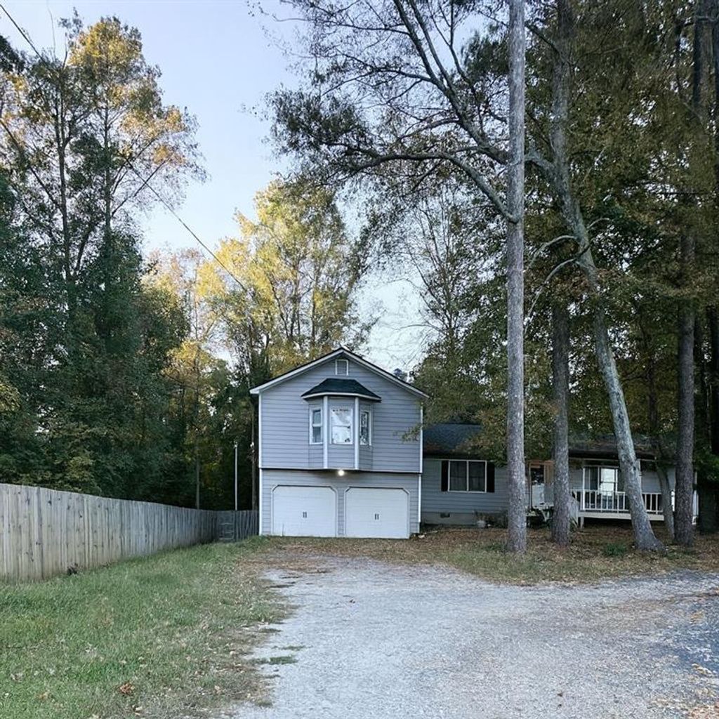 Photo of 6729 Cartersville Highway, Dallas, GA 30132 (MLS # 7704234)