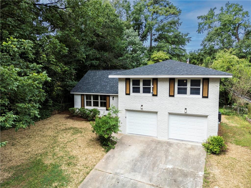 3128 Columbia Woods Drive