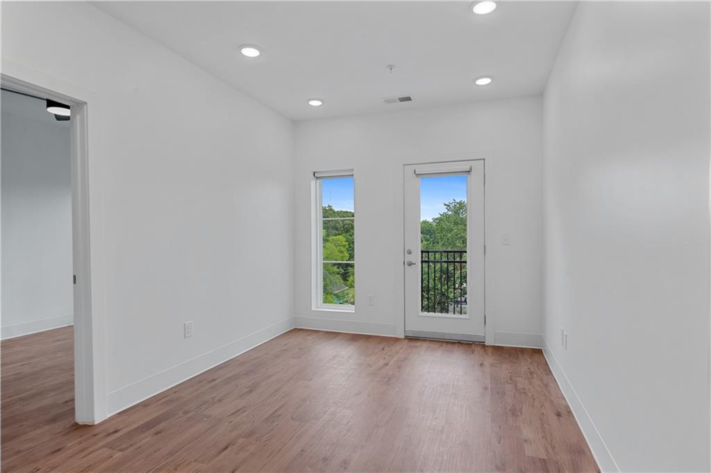 456 Flat Shoals Avenue SE 406