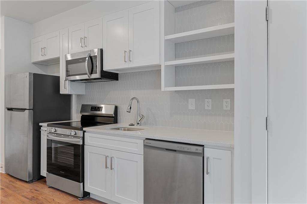 456 Flat Shoals Avenue SE 406