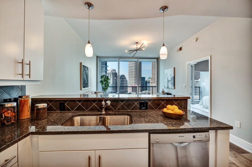 1080 Peachtree Street NE 1701