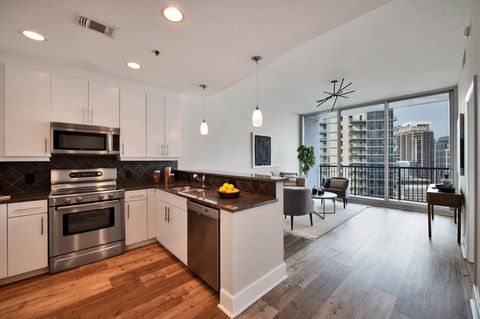 Condo For Sale - 1080 Peachtree Street #1701<br/> Atlanta, GA 30309
