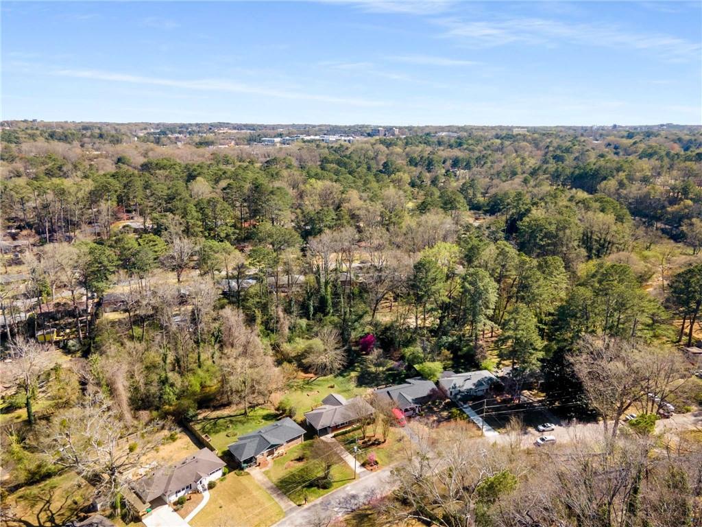 2477 Hunting Valley Drive, Decatur, Georgia image 42