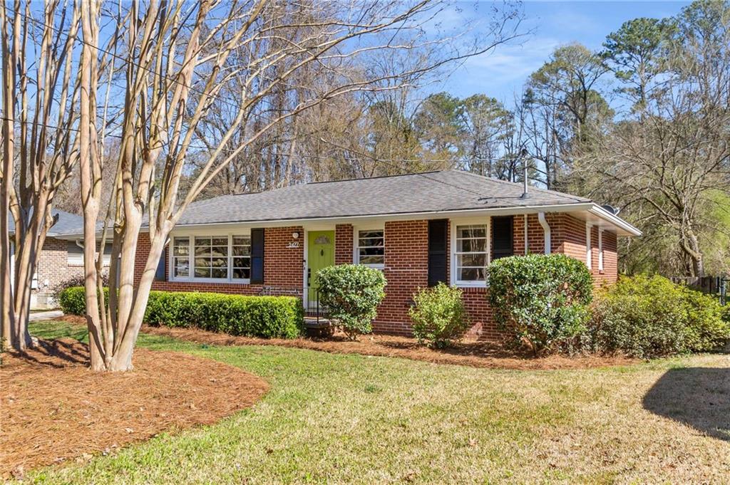 2477 Hunting Valley Drive, Decatur, Georgia image 3